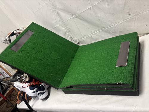 Vist Large View of Product Image Which is Used PUTTERBALL Putting Game