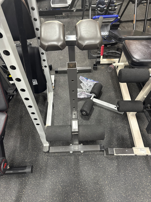 Vist Large View of Product Image Which is Used ROMAN CHAIR Roman Chair