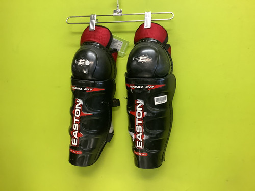 Used Easton IDEAL FIT Junior Shin Guards Black 11" 11686-S000046601 Vist Large View of Product Image Which is Used Easton IDEAL FIT Junior Shin Guards Black 11"