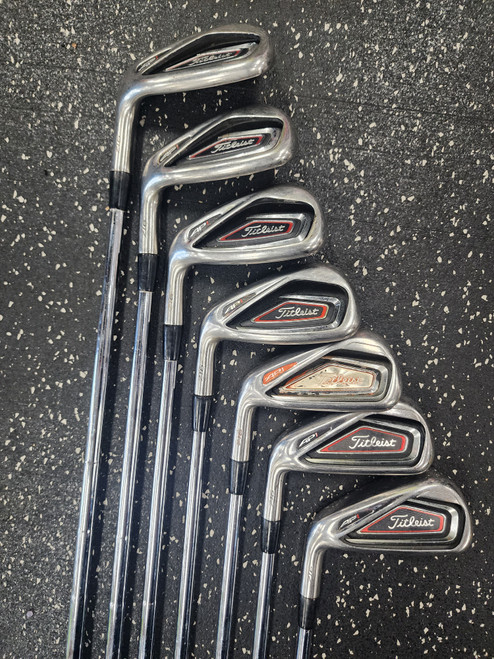 Vist Large View of Product Image Which is Used Titleist 716 API Mens Iron Set LH 5I-PW