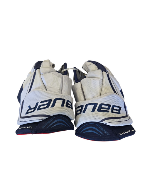 Vist Large View of Product Image Which is Used Bauer X800 LITE GLOVES Junior Gloves None 12"
