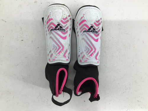 Vist Large View of Product Image Which is Used Brava YOUTH XS SOCCER SHIN GUARDS Soccer Shin Guards Youth White XS