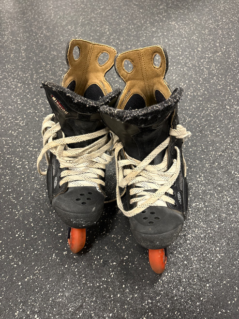 Vist Large View of Product Image Which is Used Mission Roller Hockey Skates Black Senior 7