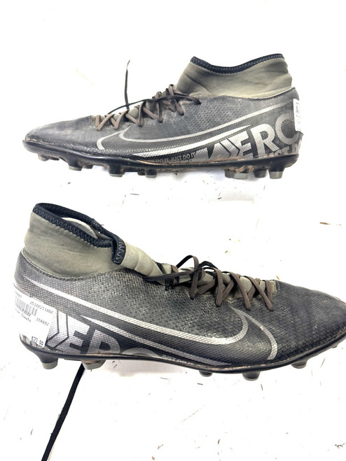 Vist Large View of Product Image Which is Used Nike Soccer Cleats Black Senior 11