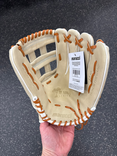 Vist Large View of Product Image Which is New Marucci ACADIA FASTPITCH 12.5 RHT