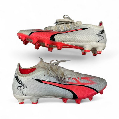 Vist Large View of Product Image Which is Used Puma Soccer Cleats White And Orange Senior 10