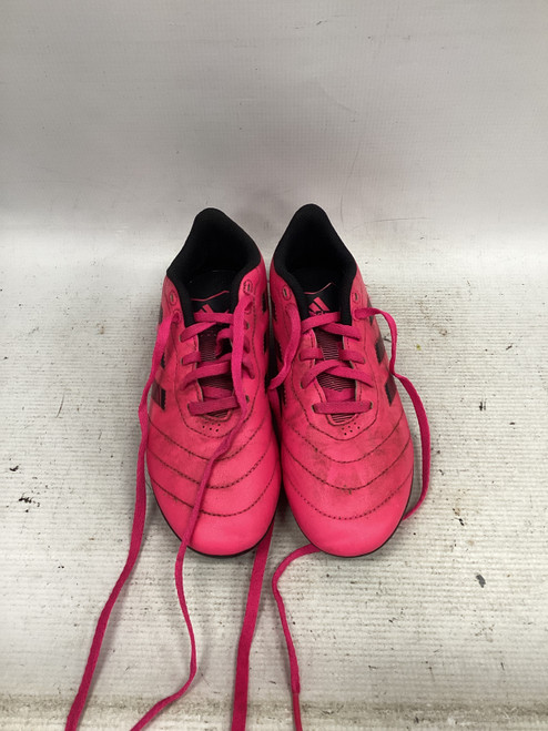 Vist Large View of Product Image Which is Used Adidas Soccer Cleats Pink Junior 04