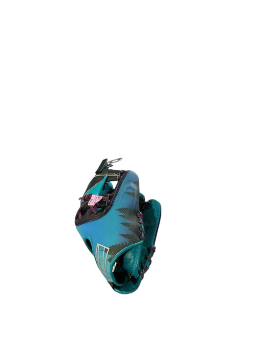 Vist Large View of Product Image Which is Used Rawlings REV205-2WTE BB/SB Glove RH Throw None 11 3/4"