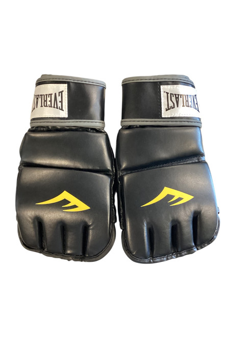 Vist Large View of Product Image Which is Used Everlast Martial Arts Gloves Black S/M