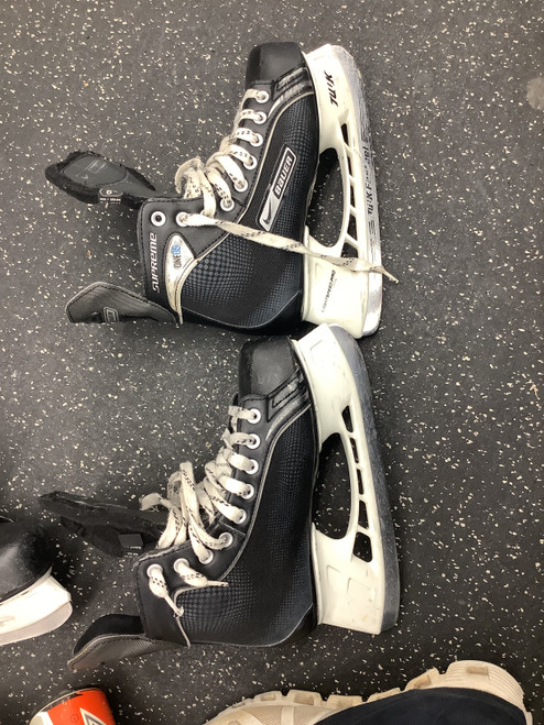 Vist Large View of Product Image Which is Used Bauer SUPREME ONE05 Intermediate Hockey Skate Intermediate 6.0