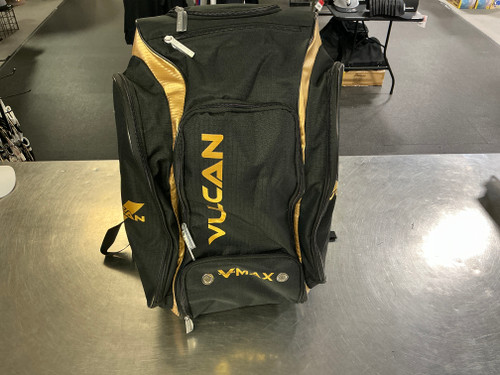 Vist Large View of Product Image Which is New VMAX ROLLER BACKPACK