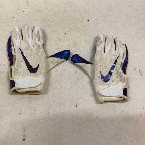 Vist Large View of Product Image Which is Used Nike VAPOR FB Gloves Purple SM