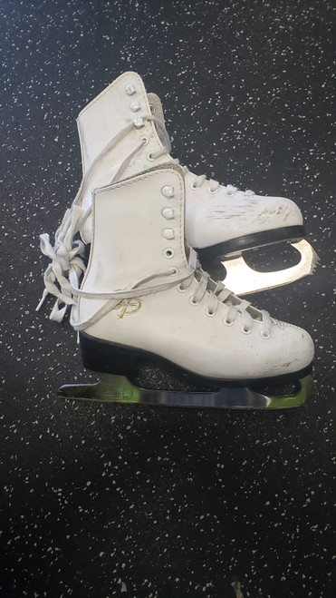 Vist Large View of Product Image Which is Used CCM CCM PIROUETTE Girls Figure Skate White Youth 13.0