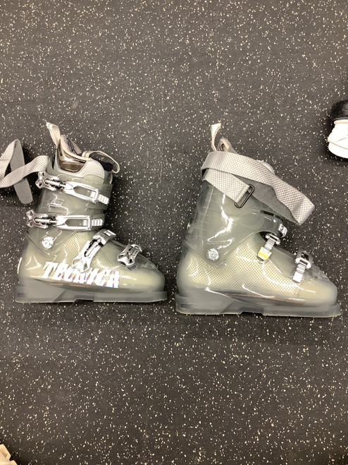 Used Tecnica DIABLO PRO Womens DH Ski Boot Grey 235 MP - J05.5 - W06.5 11162-C000437946 Vist Large View of Product Image Which is Used Tecnica DIABLO PRO Womens DH Ski Boot Grey 235 MP - J05.5 - W06.5
