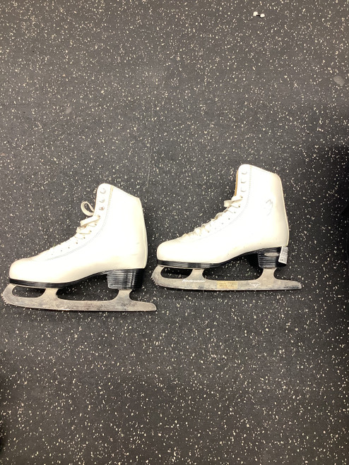 Vist Large View of Product Image Which is Used Bladerunner SOLSTICE WomensFigure Skate White Senior 8