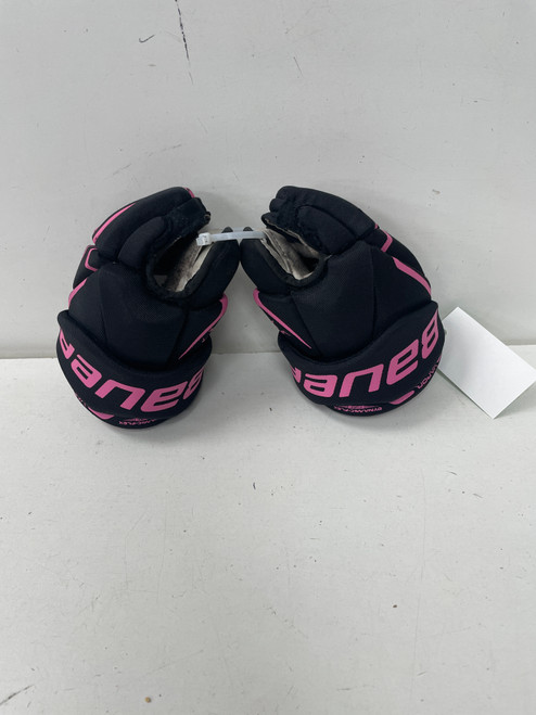 Vist Large View of Product Image Which is Used Bauer VAPOR X EDGE Youth Gloves Black 9"