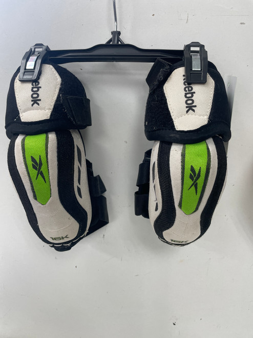 Vist Large View of Product Image Which is Used Reebok 16K Junior Elbow Pads MD