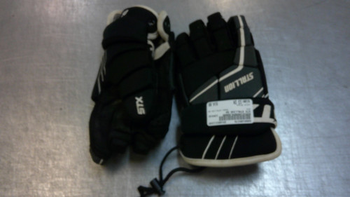 Vist Large View of Product Image Which is Used CCM QTL 250 Intermediate Gloves Black 13"