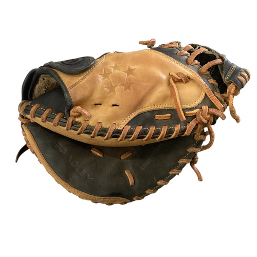 Vist Large View of Product Image Which is Used Bradley NEXT PLAY BB/SB Catchers RH Throw Brown 33"
