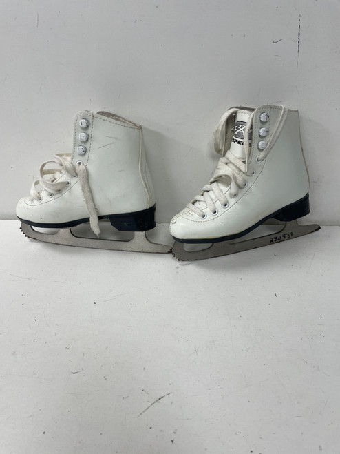Vist Large View of Product Image Which is Used Hespeler FIGURE SKATE Girls Figure Skate White Youth 12.0