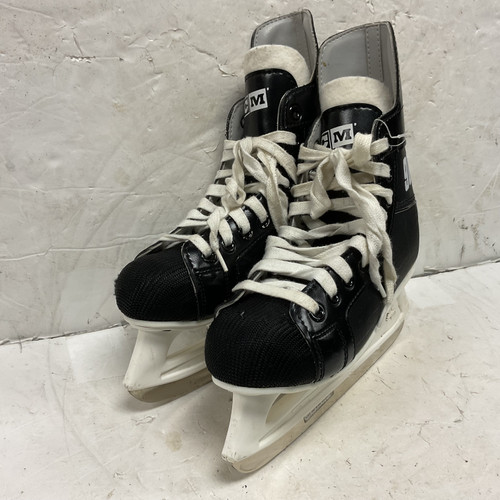 Vist Large View of Product Image Which is Used CCM CHAMPION 90 Junior Hockey Skate Black And White Junior 03