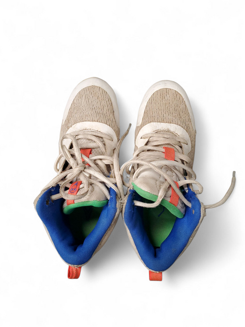Vist Large View of Product Image Which is Used Under Armour LAX Cleats Boys White Junior 02