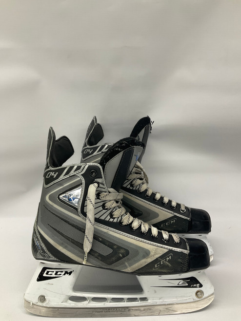 Vist Large View of Product Image Which is Used CCM VECTOR 04 Senior Hockey Skate Senior 10.5