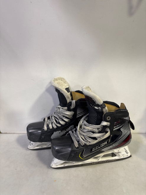 Vist Large View of Product Image Which is Used Bauer VAPOR 2XPRO Senior Goalie Skate Senior 8