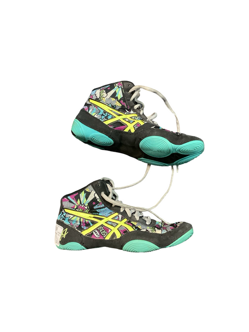 Vist Large View of Product Image Which is Used Asics Wrestling Shoes Black Junior 03