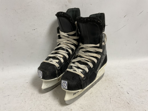 Vist Large View of Product Image Which is Used Bauer IMPACT 100 Junior Hockey Skate Junior 02