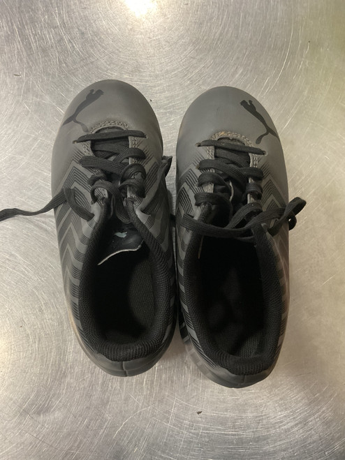 Vist Large View of Product Image Which is Used Puma Soccer Cleats Grey Youth 11.0