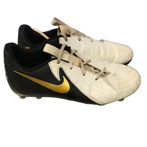 Vist Large View of Product Image Which is Used Nike FD6722-100 Soccer Cleats White Junior 05.5