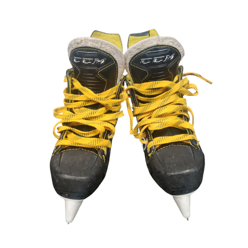 Vist Large View of Product Image Which is Used Bauer SUPER TACKS 9360 Intermediate Hockey Skate Intermediate 3.5
