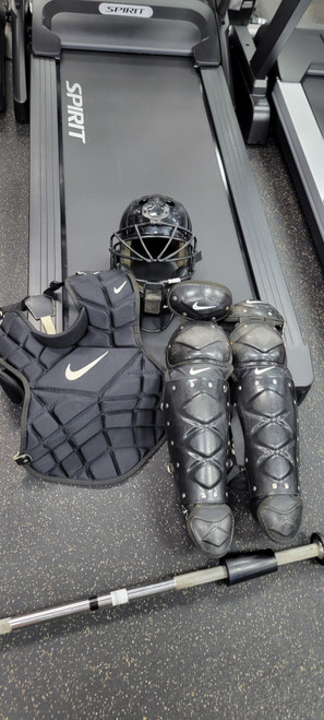 Vist Large View of Product Image Which is Used Nike 9-12 KIT Catchers Equipment Other