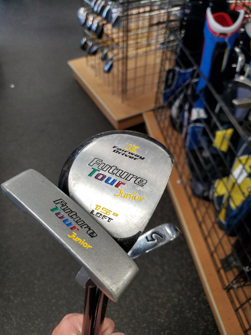 Vist Large View of Product Image Which is Used Knight FUTURE PRO Jr Club Set RH 4 Piece