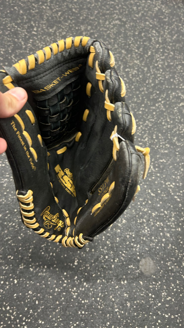 Vist Large View of Product Image Which is Used Rawlings SS13W RH Throw Fastpitch Gloves Black 13"