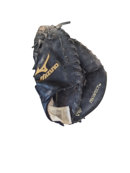 Vist Large View of Product Image Which is Used Mizuno PROSPECT BB/SB Catchers RH Throw Black 32"