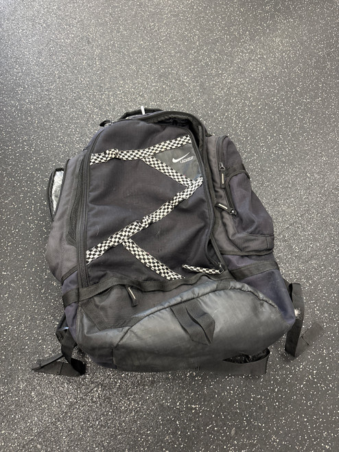 Vist Large View of Product Image Which is Used Nike Player Backpack Black
