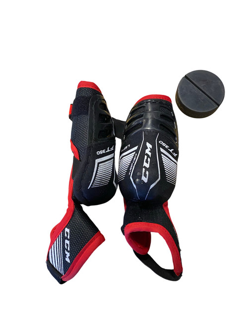 Vist Large View of Product Image Which is Used CCM JETSPEED FT350 Junior Elbow Pads MD