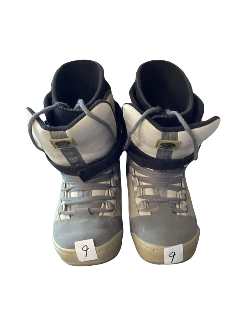 Vist Large View of Product Image Which is Used Morrow WILDFLOWER Womens Snowboard Boots Grey Senior 9