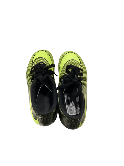 Vist Large View of Product Image Which is Used Nike Soccer Cleats Black Junior 01