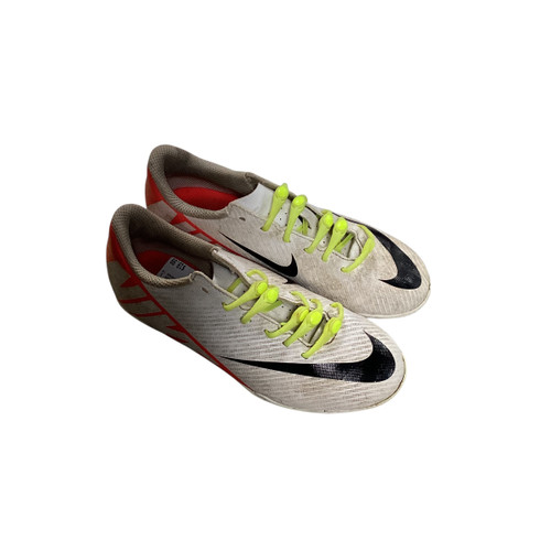 Vist Large View of Product Image Which is Used Nike JR. MERCURIAL VAPOR 15 Soccer Cleats White Junior 01