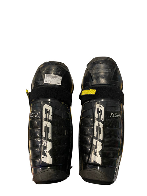 Vist Large View of Product Image Which is Used CCM AS-V TACKS Junior Shin Guards Black 13"