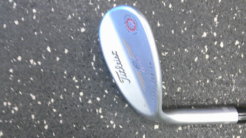 Vist Large View of Product Image Which is Used Titleist BV 6207 Golf Chipper RH 62 Degree