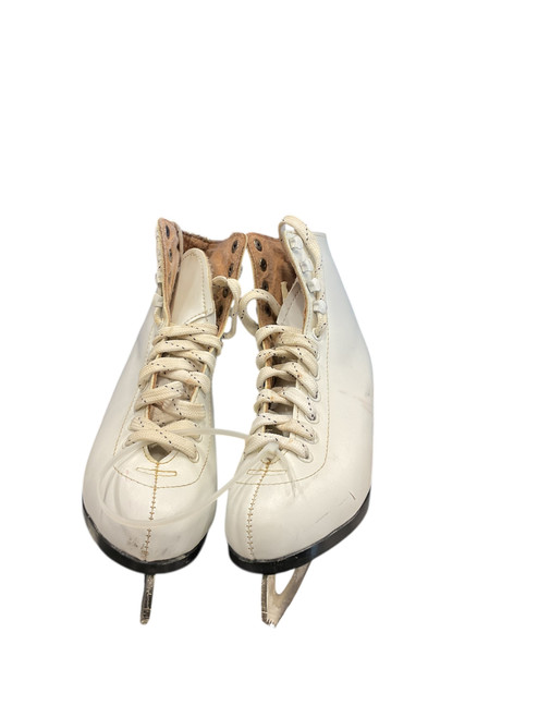 Vist Large View of Product Image Which is Used FIGURE SKATE SZ 3 Girls Figure Skate White Junior 03