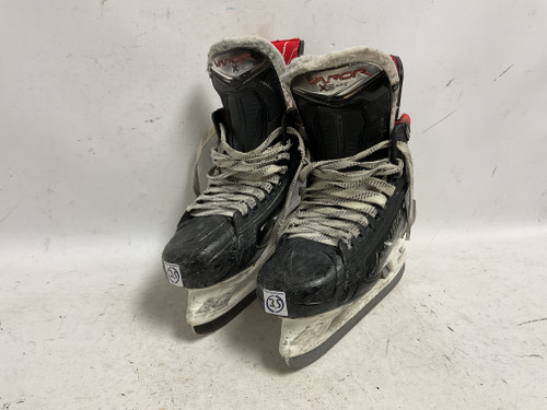 Vist Large View of Product Image Which is Used Bauer VAPOR X5 PRO Junior Hockey Skate Junior 03.5