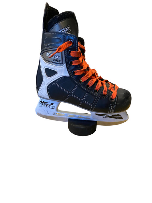 Vist Large View of Product Image Which is Used CCM 92 Junior Hockey Skate Junior 02