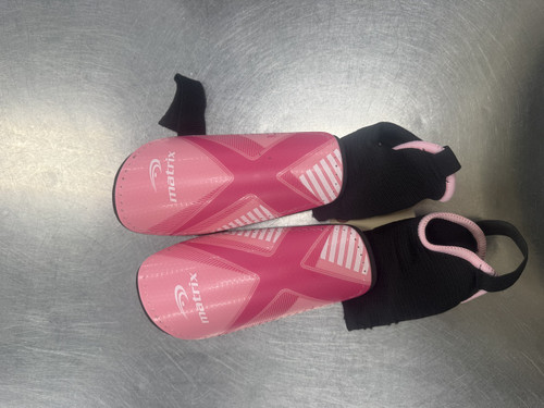 Vist Large View of Product Image Which is Used Soccer Shin Guards Junior Pink SM