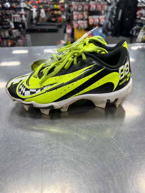 Vist Large View of Product Image Which is Used Nike VAPOR ULTRAFLY BB/SB Cleats Black Junior 01