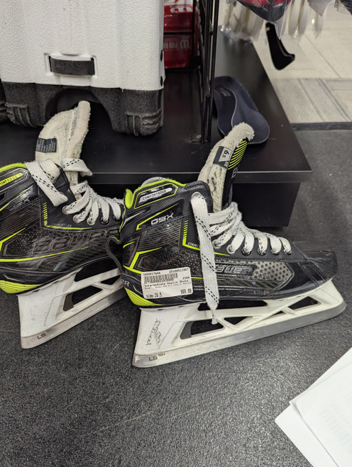 Vist Large View of Product Image Which is Used Bauer GSX 6.5 GOALIE SKATES Intermediate Goalie Skate Intermediate 6.5